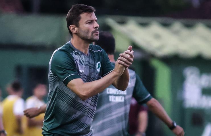 Filipe Cândido lamenta empate em casa, mas já pensa na Portuguesa