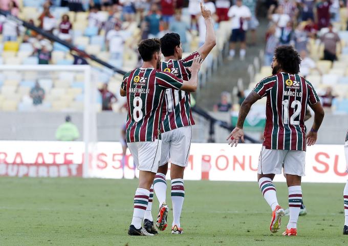 Fluminense vence clássico e quebra tabu