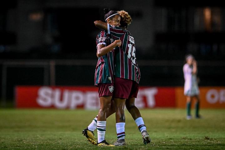 BR Feminino: Flu supera o Palmeiras e cola no G8