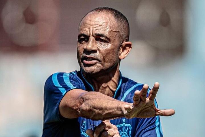 Edson Souza acredita no crescimento do Olaria após vitória