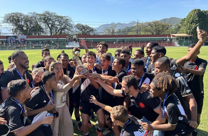 Vasco é campeão da Copa Rio Sub-15