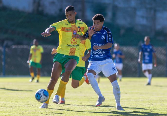 Empate mantém Vera Cruz na liderança da Série C