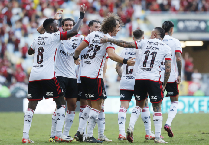 Goleada e virada do Fla sobre o Vasco no Maracanã