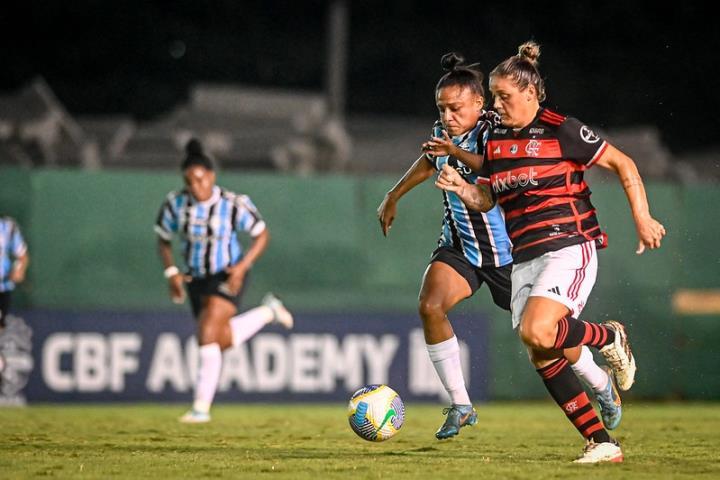 Fla empata com o Grêmio no Brasileiro Feminino