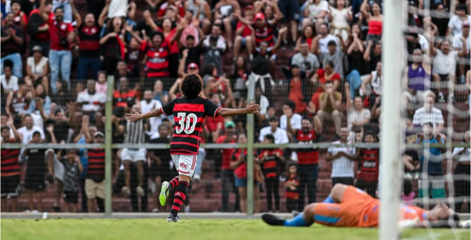 Garotos do Ninho iniciam a Copinha com goleada