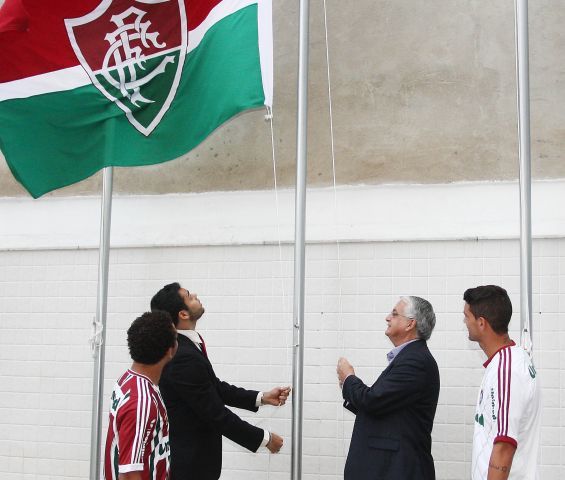 Solenidade Oficial de Hasteamento da Bandeira - Campeão Carioca Série a 2012