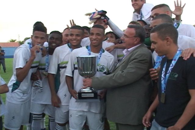 Serra Macaense Conquista a Taça Santos Dumont Sub-20