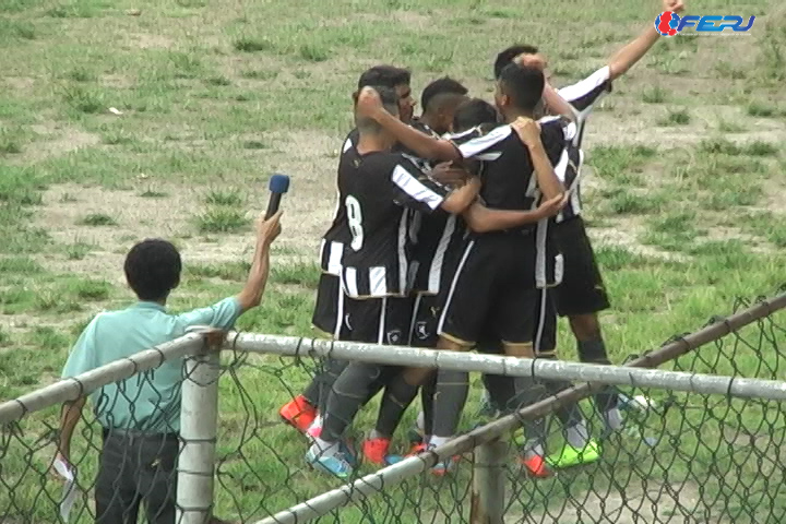 Final Sub 15 Serie a - Estadual - Botafogo 2 X 1 Fluminense - 1º Jogo