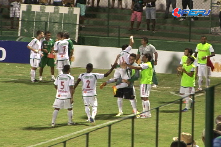 Cariocão Guaraviton 2014 - Cabofriense 1 X 0 Bonsucesso - 9ª Rodada