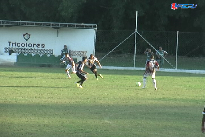 Final Sub 20 Série a 2014 - Fluminense 2 X 2 Botafogo - Tç Rio 1º Jogo