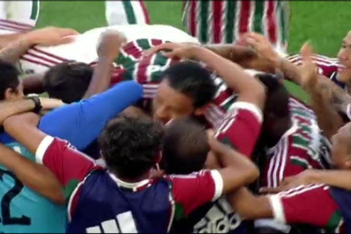 Brasileiro Série a - Fluminense 4 X 0 Sport-pe - 17ª Rodada