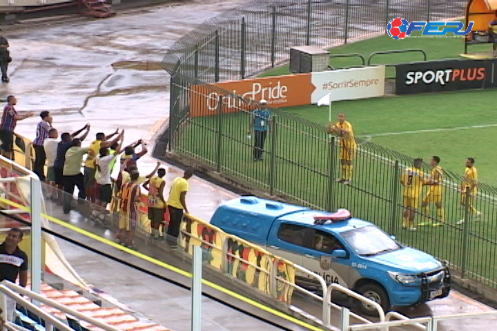 Carioca 2015 - Volta Redonda 0 X 3 Madureira - 11ª Rodada