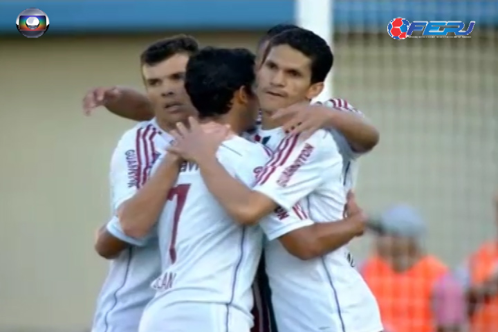 Brasileiro Série a - Goiás-go 1 X 2 Fluminense - 9ª Rodada