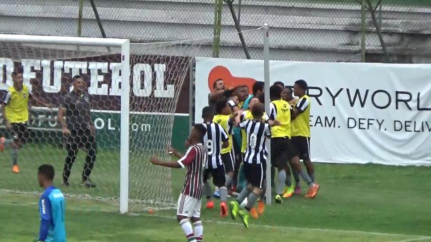 Estadual Serie a Sub 15 2016 -  Fluminense 1 X 3 Botafogo - 1º Jogo - Final Taça Rio