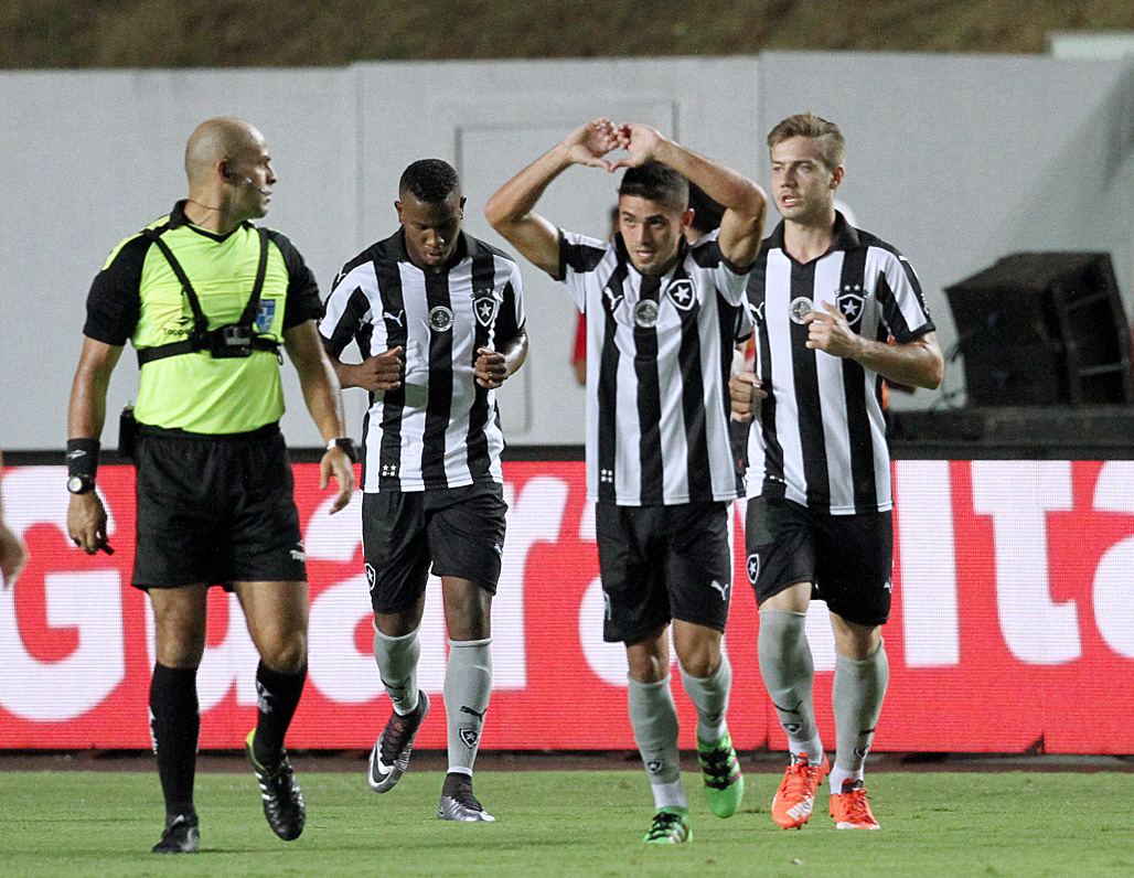 Botafogo vence o Clássico Vovô no Espírito Santo 