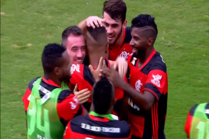 Brasileiro 2016 Série a - Ponte Preta-sp 1 X 2 Flamengo - 4ª Rodada