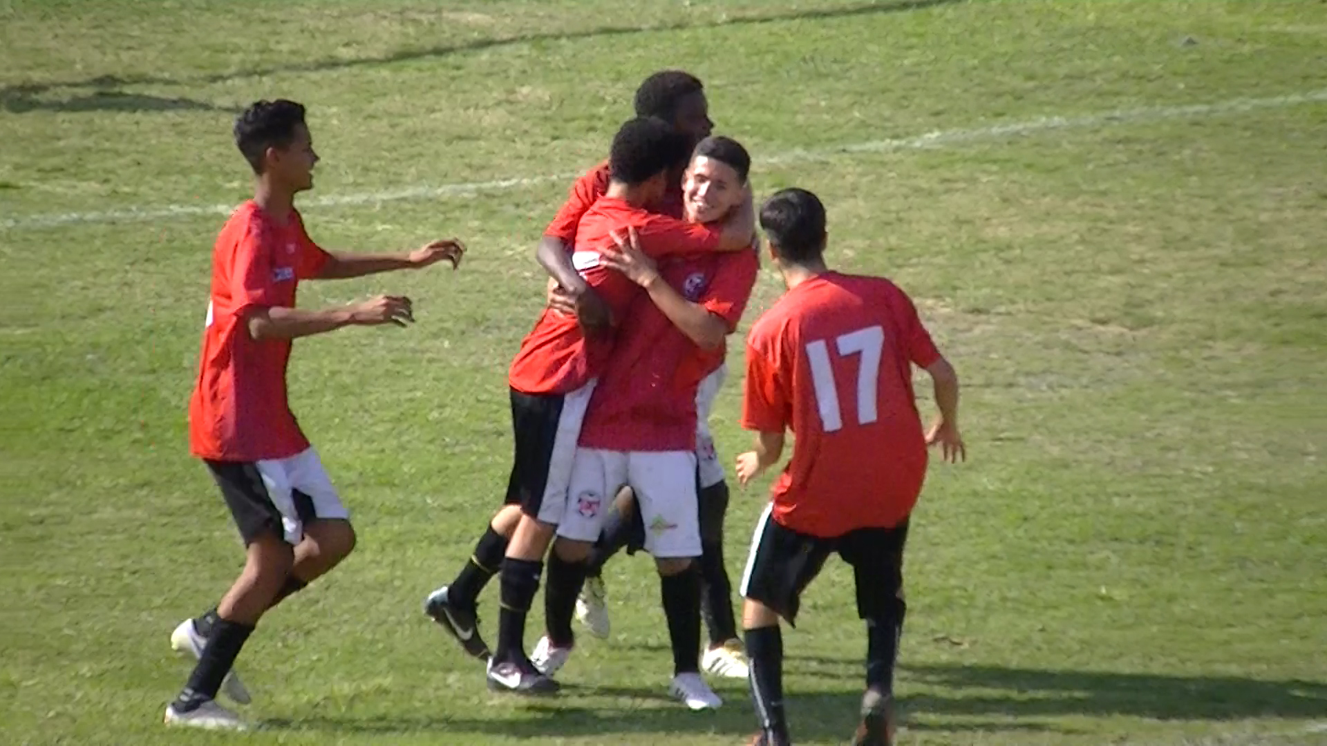 Amador da Capital 2016 Sub 17 - C.C.E Ação 2 X 1 Independente F.C