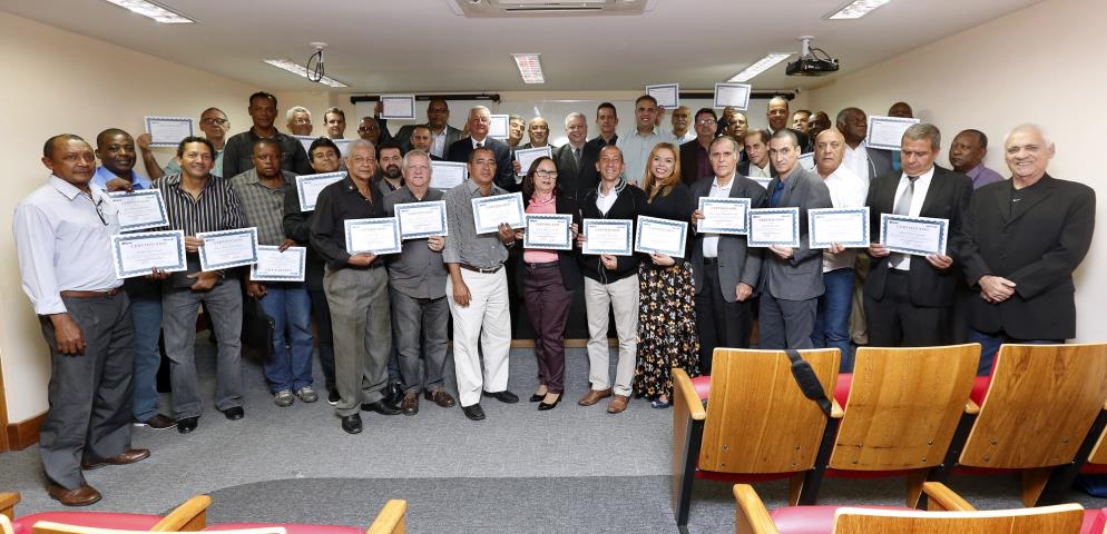 Diplomação do 1º Curso de Formação de Técnicos de Arbitragem Junior