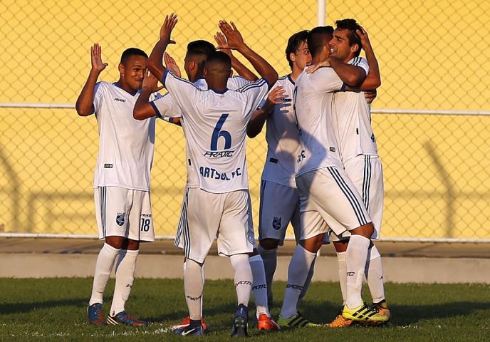 De virada, Artsul vence e garante classificação