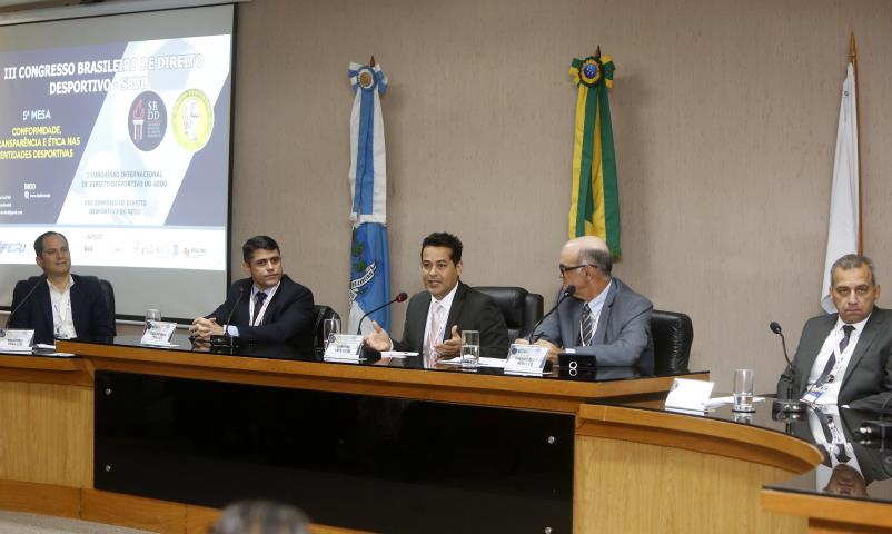 Segundo dia do III Congresso Brasileiro de Direito Desportivo