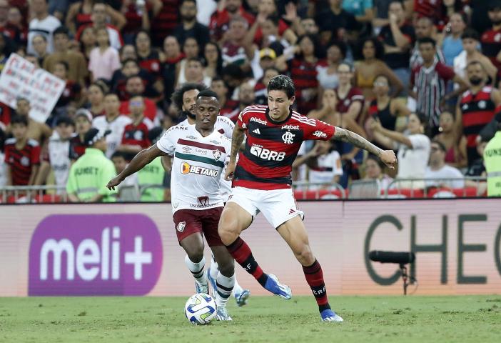 Clássico Flamengo e Fluminense termina empatado no Maracanã