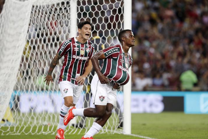 Fluminense vence o Sampaio Corrêa-MA e segue na Copa do Brasil