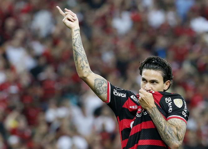 Flamengo garante vaga nas oitavas da Libertadores